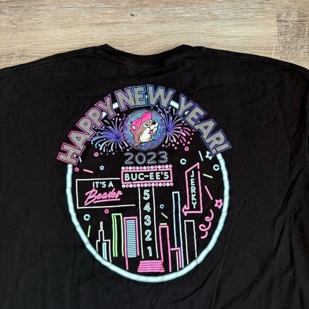 Buc-ees new years t shirt black pink purple mens XXXL 3XL - Picture 3 of 5